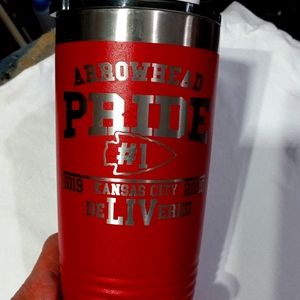 20oz vacuum double wal insulated Arrowhead Pride 2019-2020 KC CHIEFS#1 Delivered